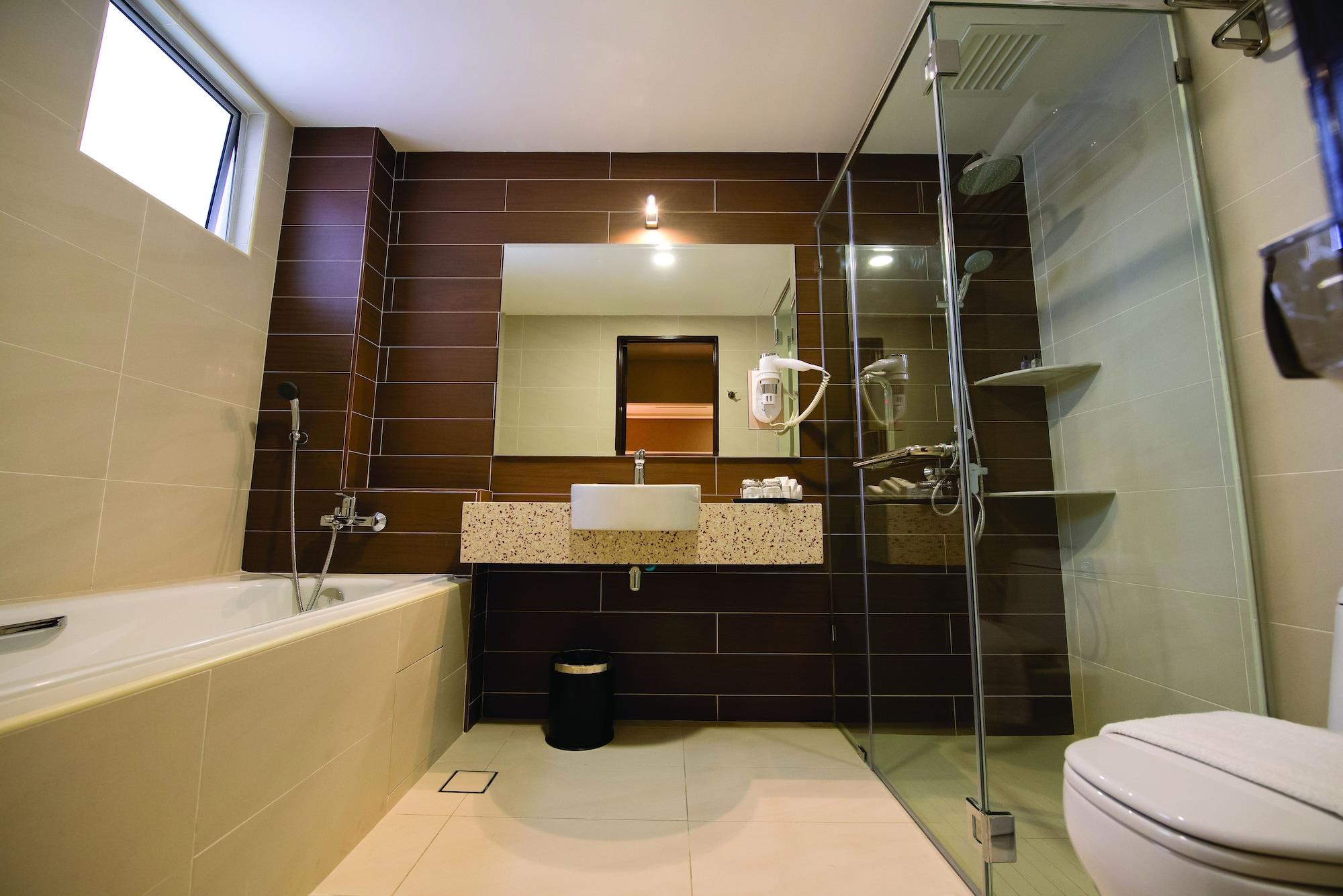 Grand Orient Hotel Perai, Penang מראה חיצוני תמונה